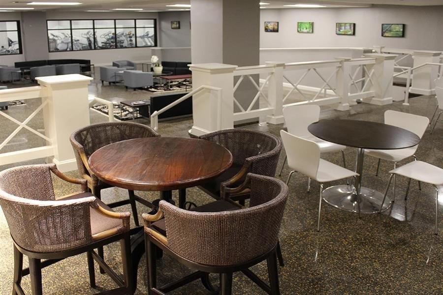Bridgestreet At The Leader Building Aparthotel Κλίβελαντ Εξωτερικό φωτογραφία